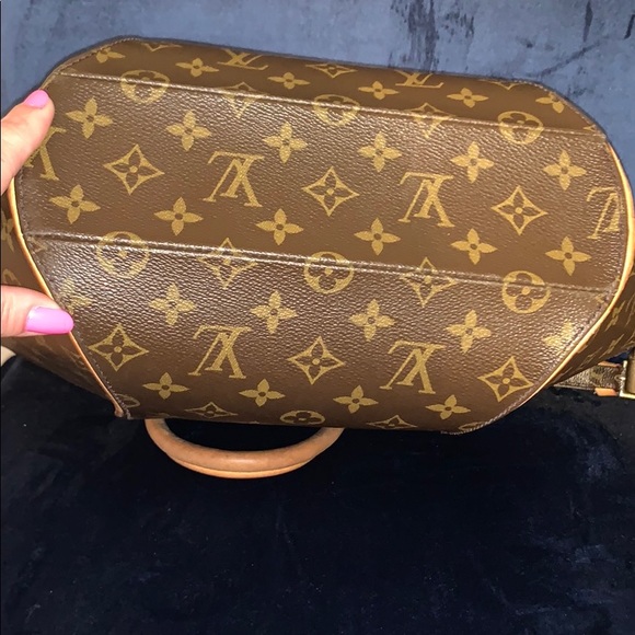 Purse - Picture 16 of 16